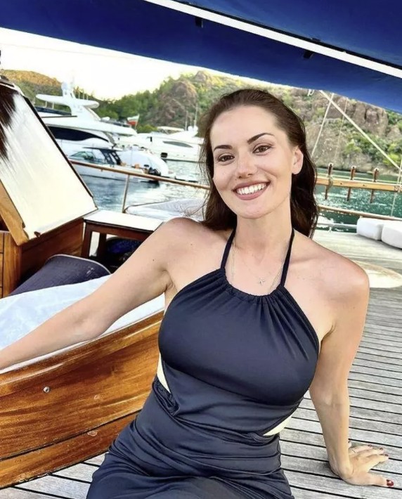 Yüzündeki değişim takipçilerinden kaçmadı!